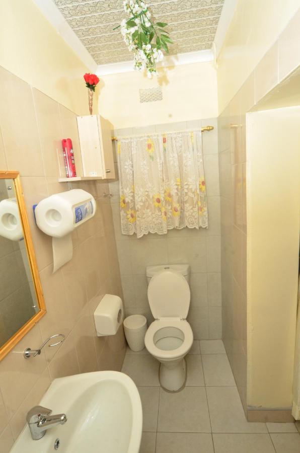 Kwampofu Guest House Хараре Екстериор снимка