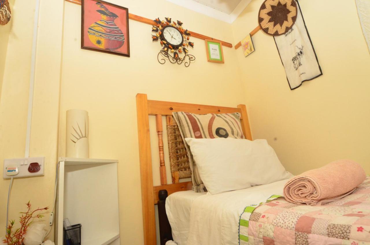 Kwampofu Guest House Хараре Екстериор снимка