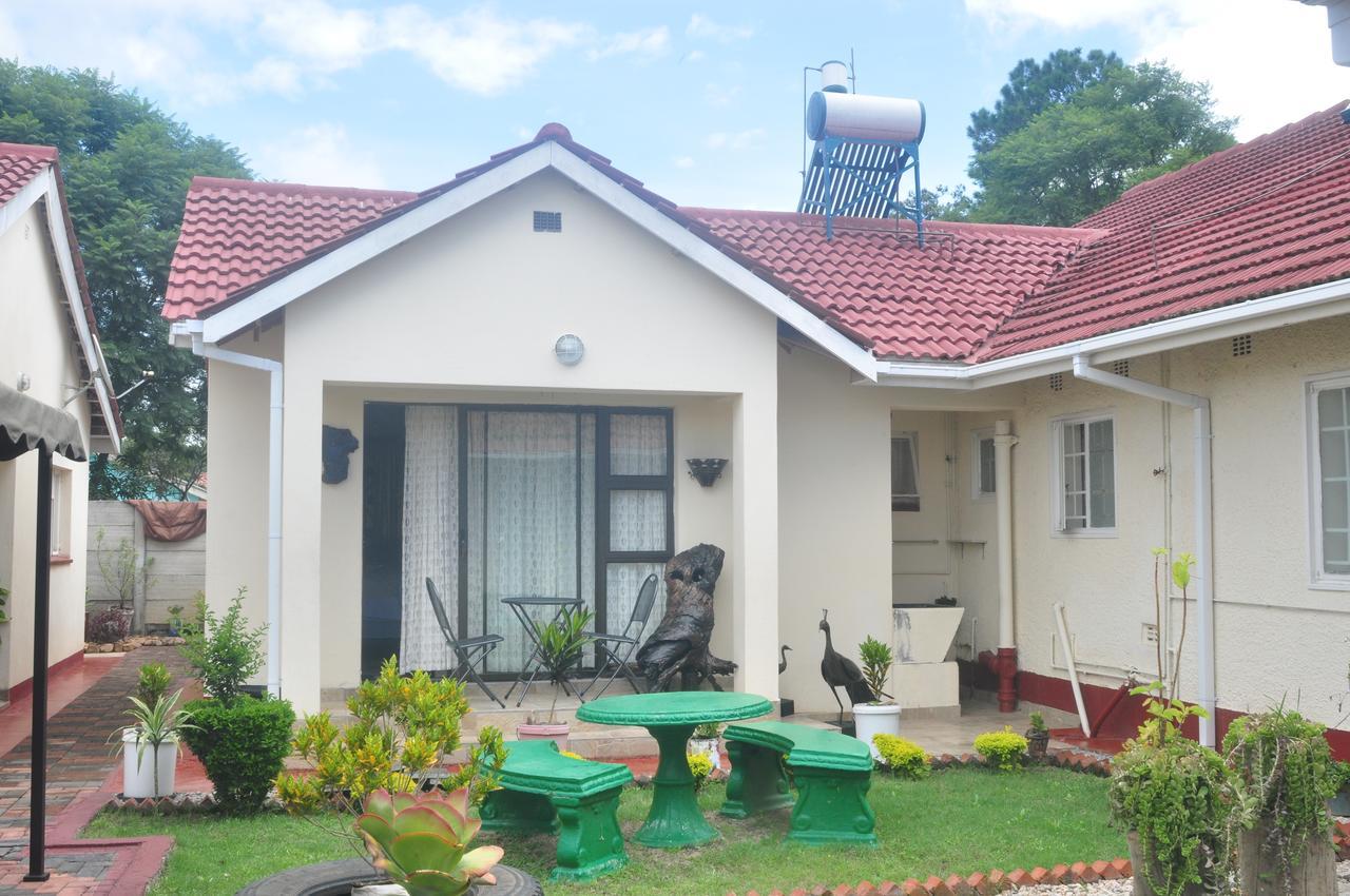 Kwampofu Guest House Хараре Екстериор снимка