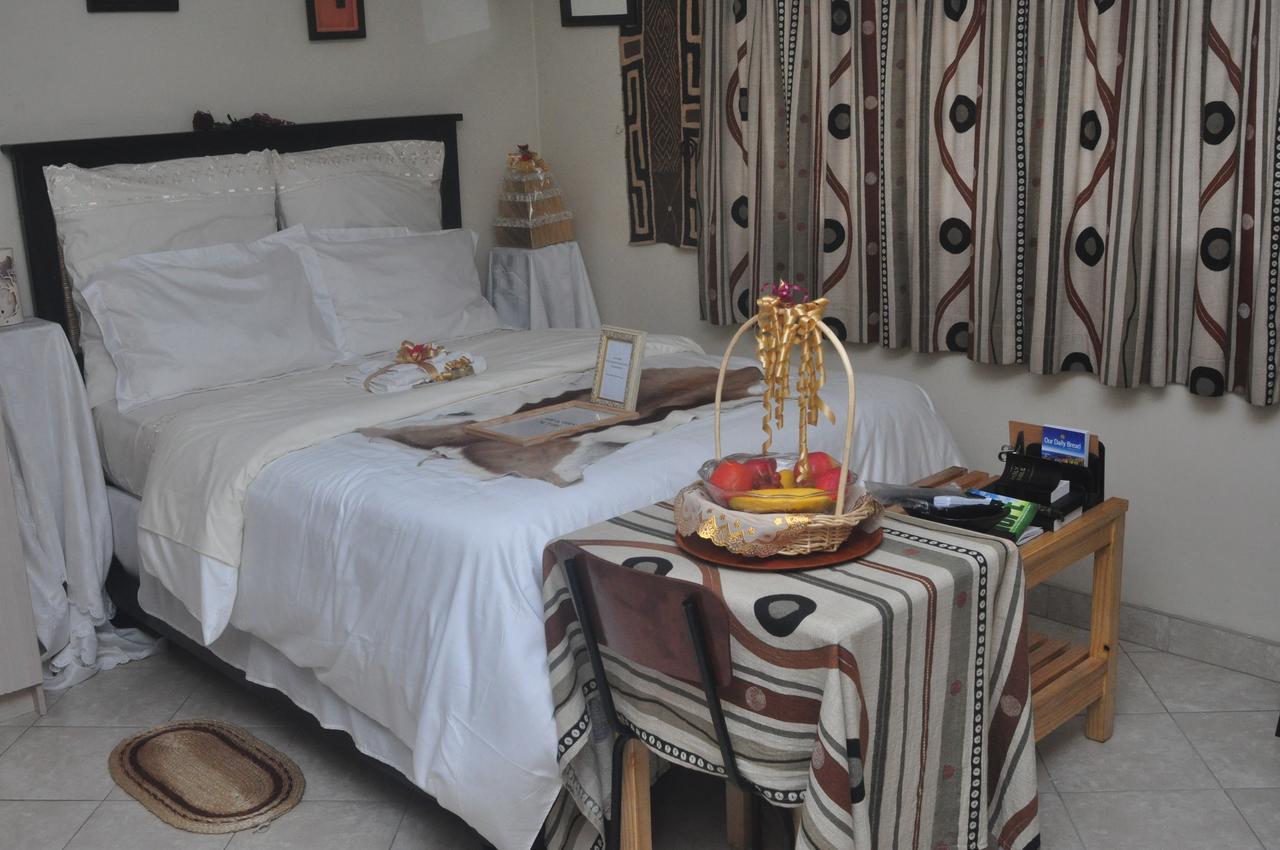 Kwampofu Guest House Хараре Екстериор снимка