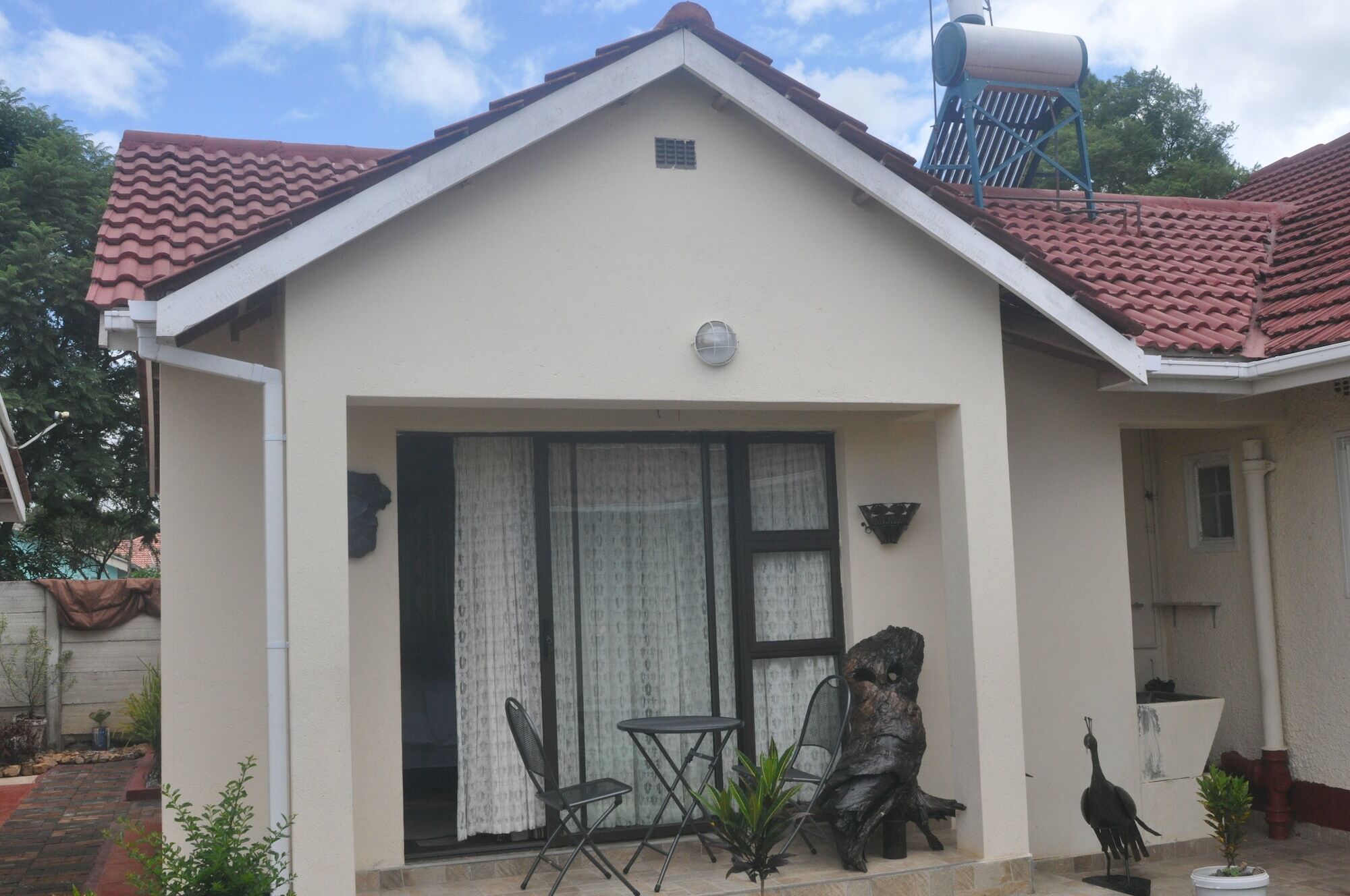 Kwampofu Guest House Хараре Екстериор снимка