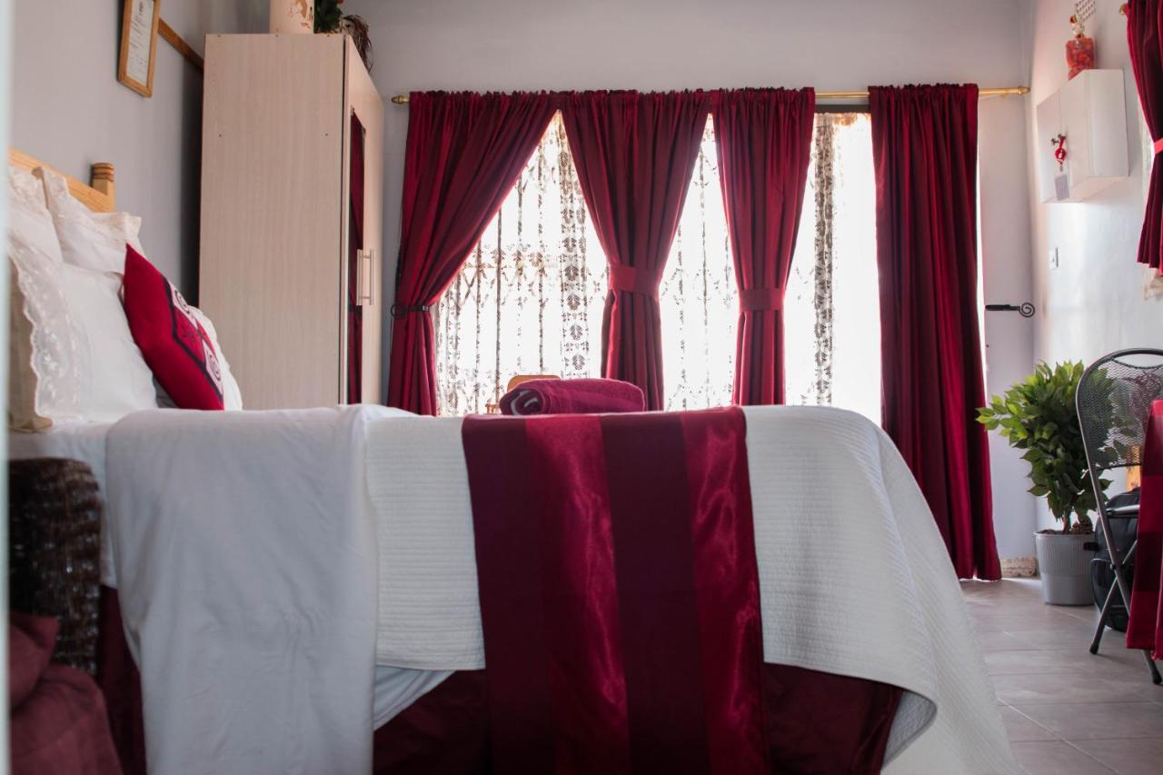 Kwampofu Guest House Хараре Екстериор снимка